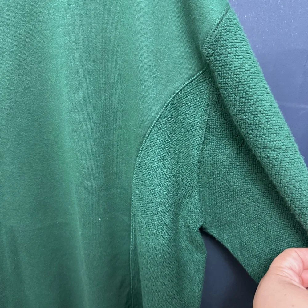 Aerie Forest Green Crewneck Sweater NWT - Picture 3 of 3